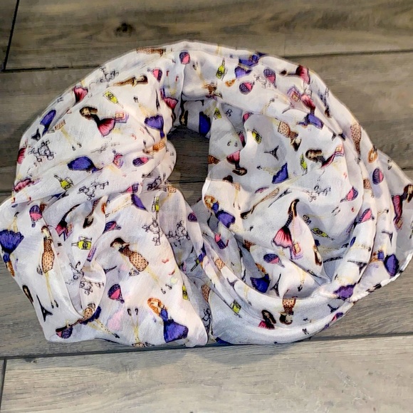 Joico Accessories - Exclusively for Joico tag saids Long infinity Scarf light weight